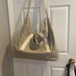 Lo & Sons Organic Canvas Tote